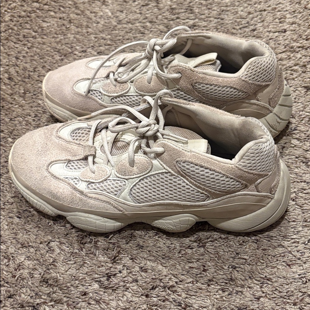 Yeezy 500 “Blush” - Picture 3 of 7